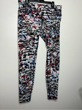 Lululemon Wunder Under high-rise leggings in the "Culture Clash Multi Black 10